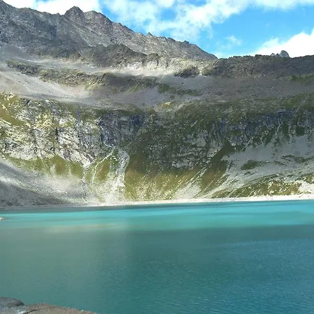 Nyaraló A Suli *